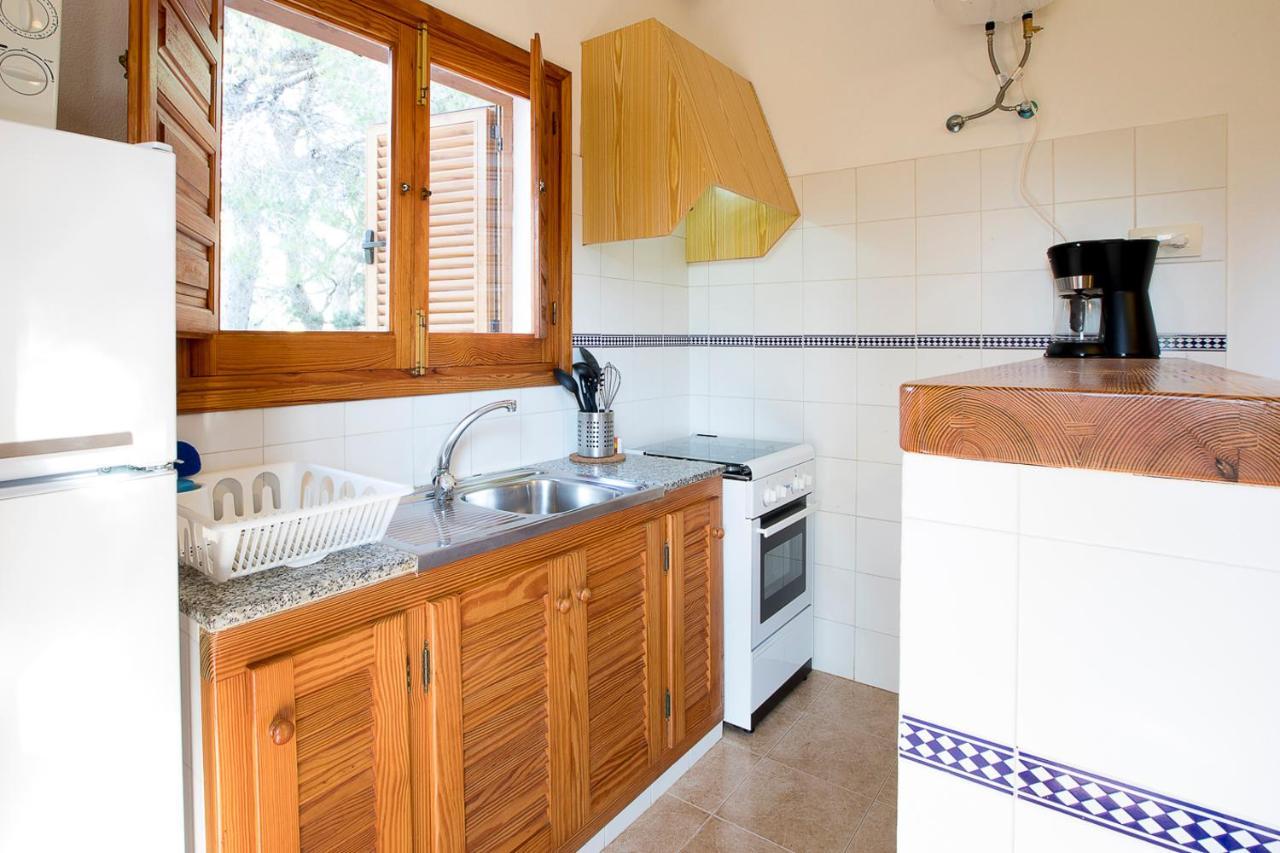 Apartamentos Molina 9-10-11 Es Caló Eksteriør bilde